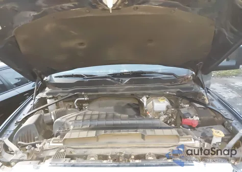 2021 Ram 2500 Tradesman 4X4 6'4 Box z USA, uszkodzony, nr VIN 3C6UR5CJ2MG697365